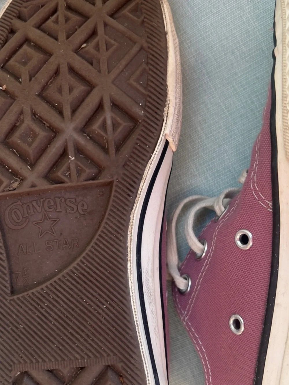 Converse Low-Top Canvas Sneakers in Dusty Rose